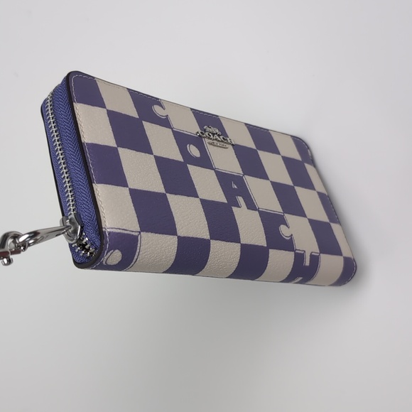 Coach CR622 Long Zip Around Wallet With Checkerboard Print (Last One) - Picture 5 of 12